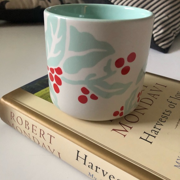 Starbucks Holiday Mug! 12OZ! - Picture 5 of 8